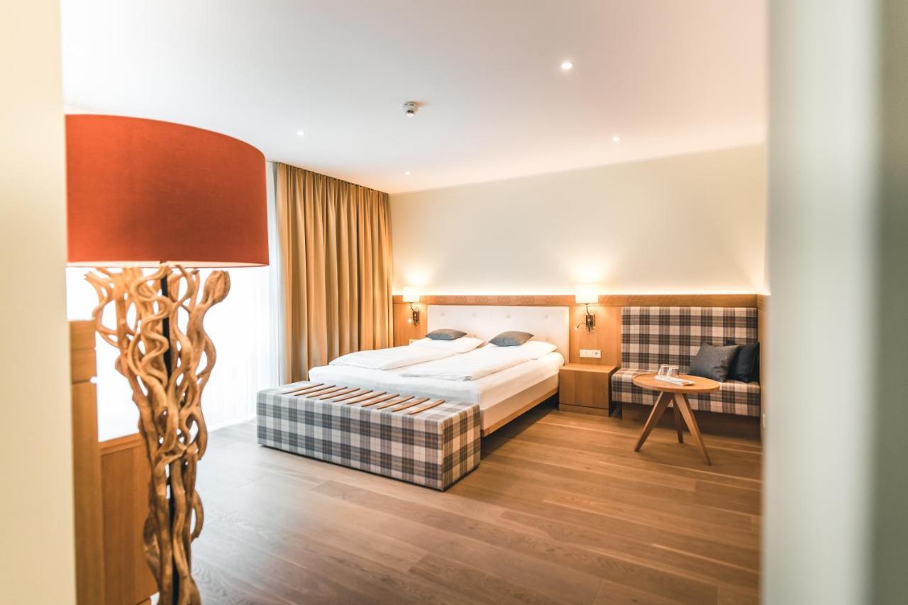 Das Salvator Iris Porsche Landhotel Friesach  Exteriér fotografie