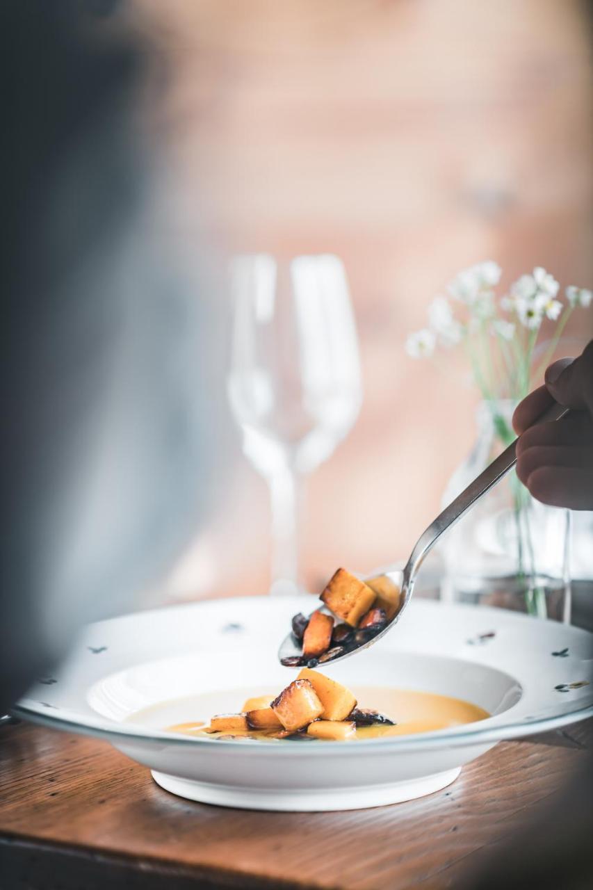 Das Salvator Iris Porsche Landhotel Friesach  Exteriér fotografie