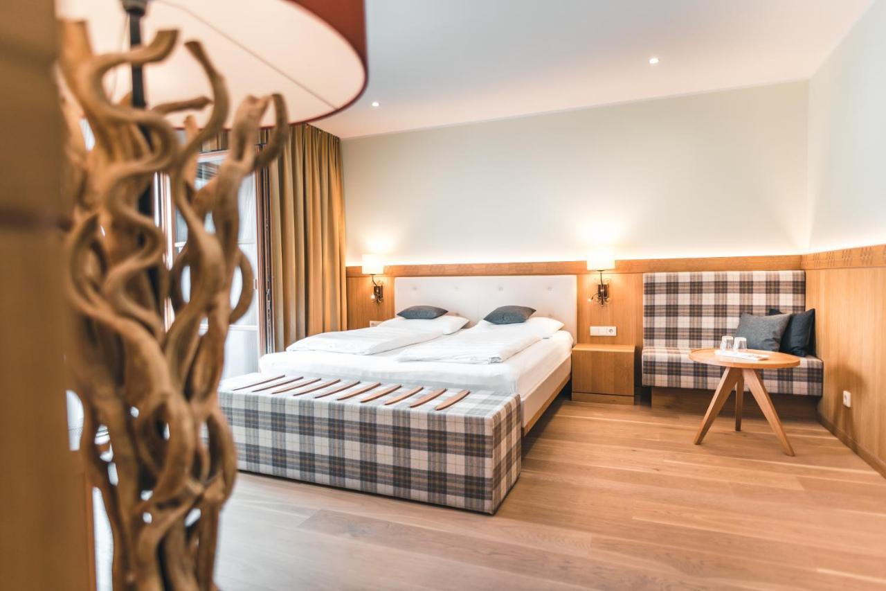 Das Salvator Iris Porsche Landhotel Friesach  Exteriér fotografie