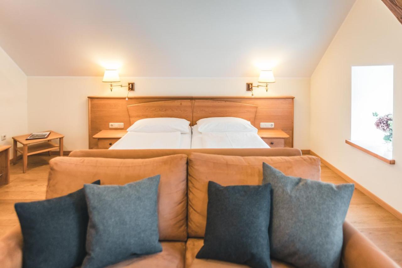 Das Salvator Iris Porsche Landhotel Friesach  Exteriér fotografie