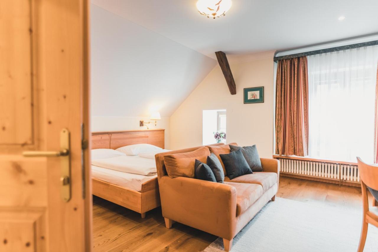 Das Salvator Iris Porsche Landhotel Friesach  Exteriér fotografie